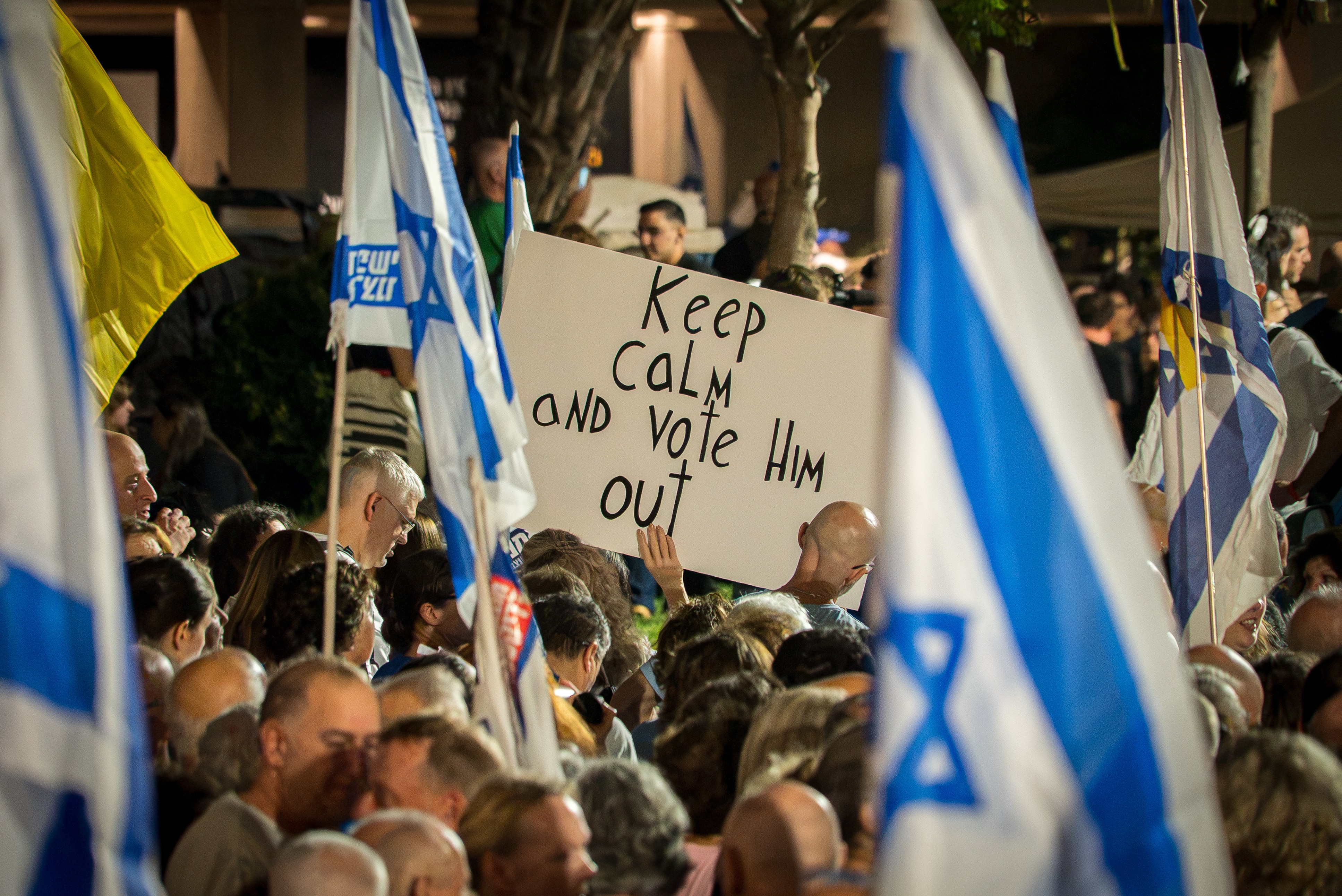 Thousands rally in Tel Aviv against Netanyahu ahead of vote
