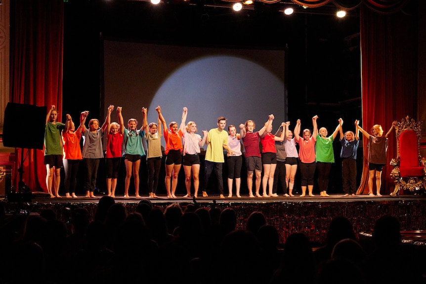 Circus WA all-abilities performers take a bow on stage