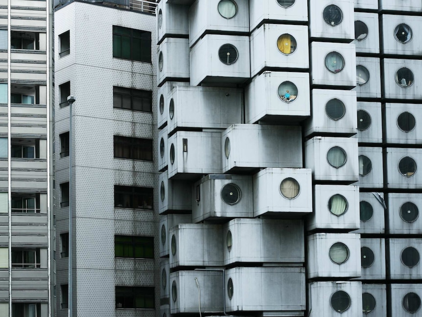 Capsule Hotel