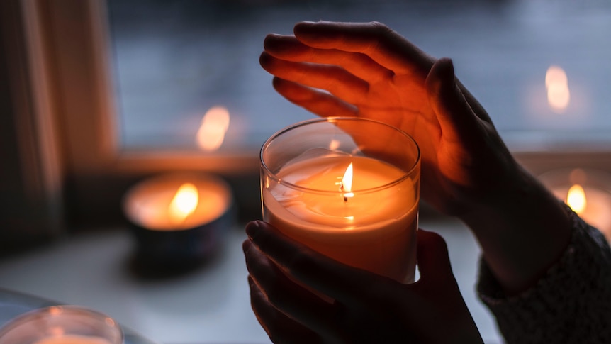 Too many smelly candles? Here’s how scents impact the air quality in your home