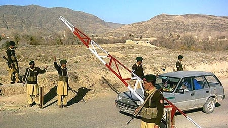 Paramilitaries guard checkpoint