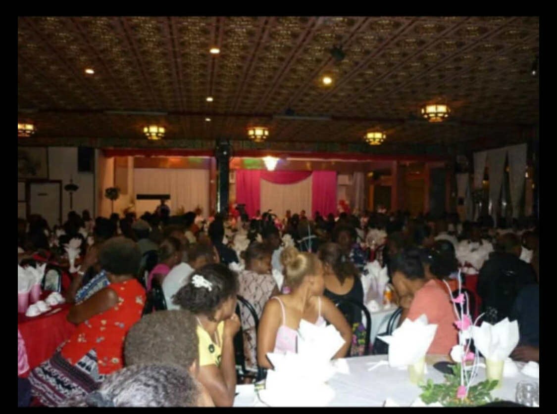 Sea King with guests inside.