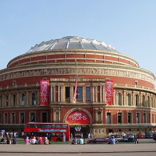 The Royal Albert Hall, London during the 2008 BBC Proms. Photo: Wikimedia Commons.