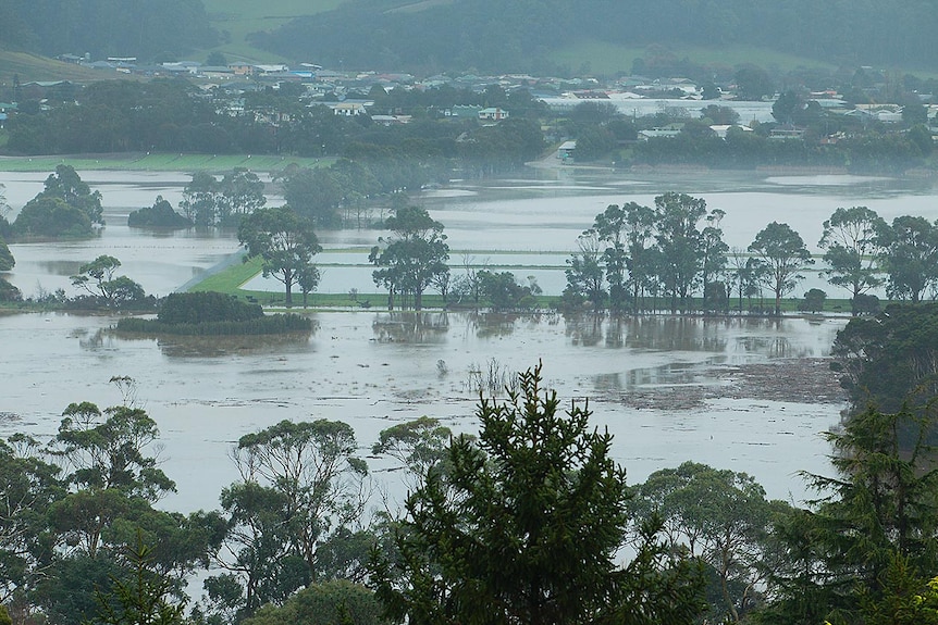 Forth River Valley flooded, 2016