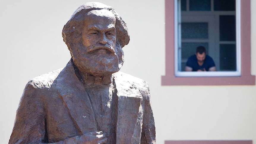 Karl Marx statue