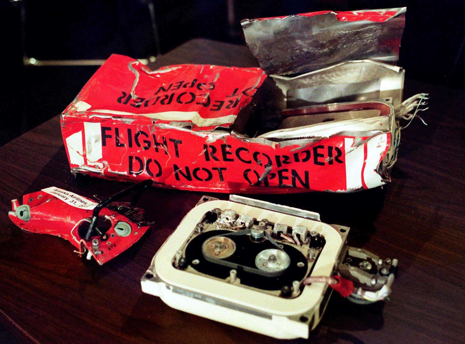 Alaska Airlines 261 flight data recorder