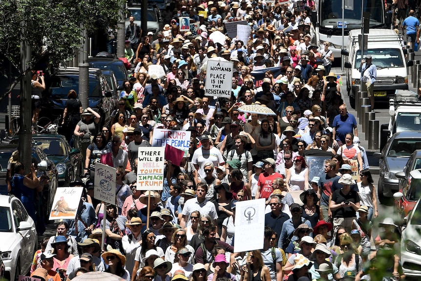 Thousands rally on Sydney streets