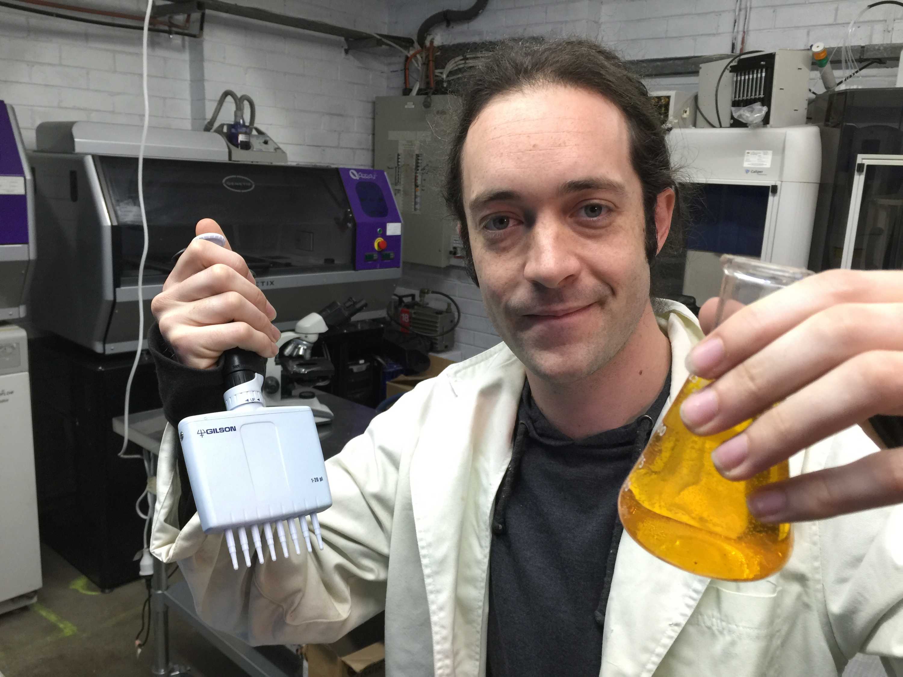 Биохакер отзывы. Биохакер профессия. Джосайя зейнер. Биохакер отзывы. Джозайя зайнер.