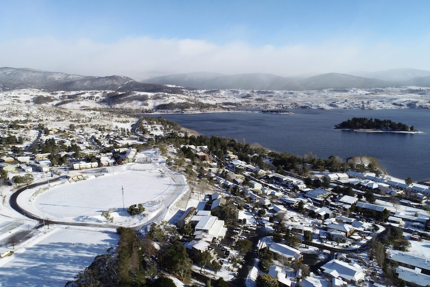 Jindabyne COVID-19 breaches