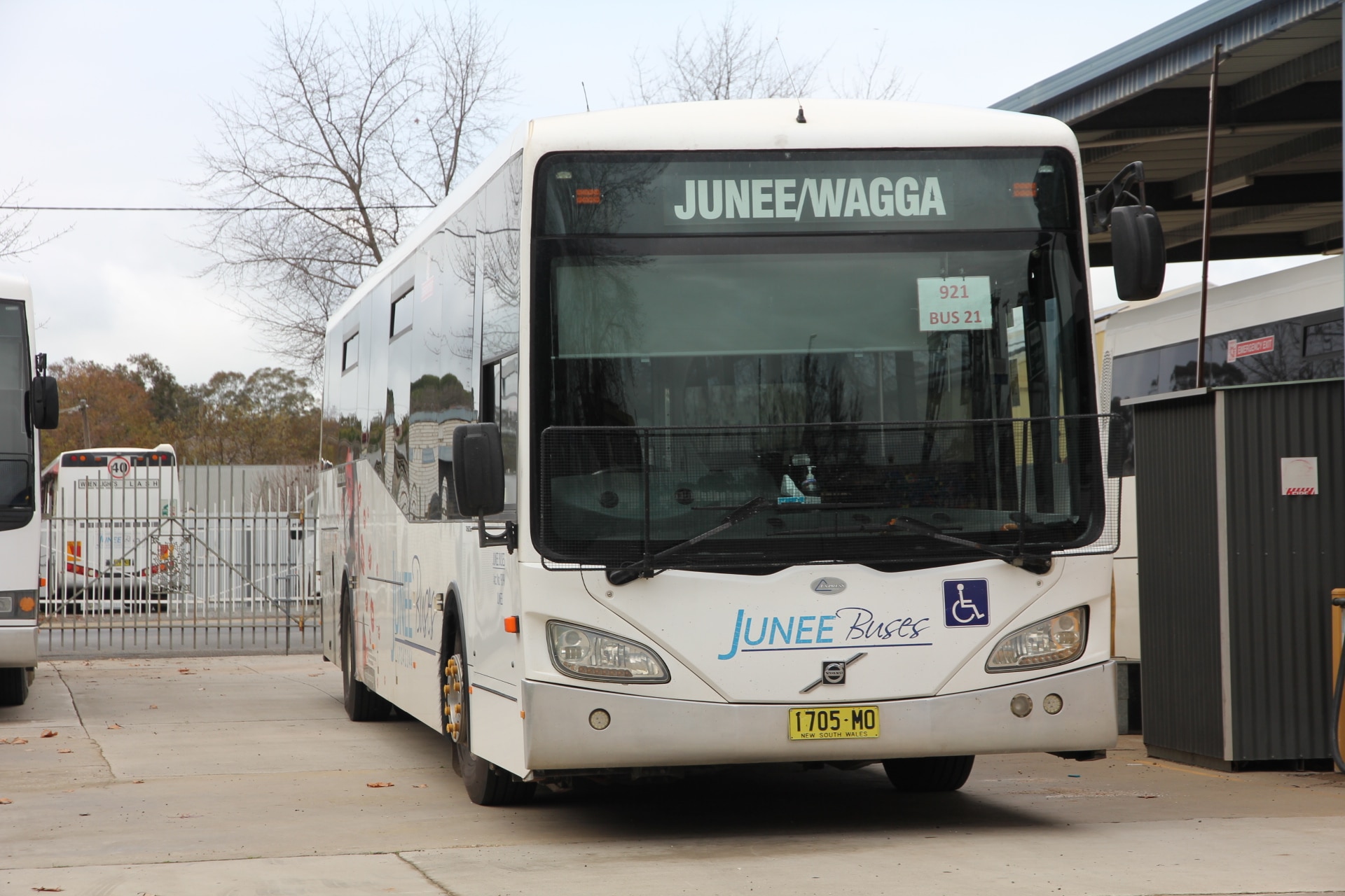 Student messages mum about 'scary' fight between men on school bus