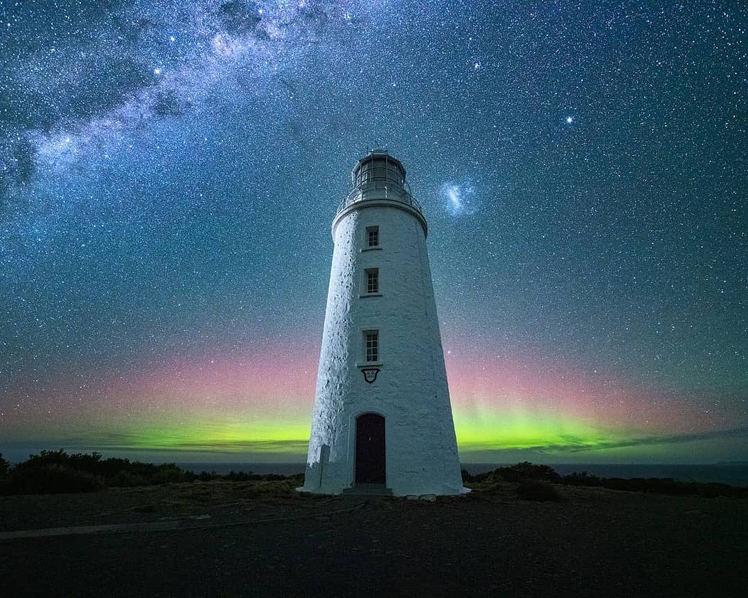 Aurora australis Where to view the southern lights and how to