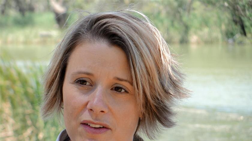 Kristina Keneally visits the junction of the Murray and Darling Rivers