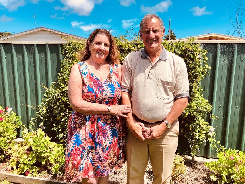 Reunited after decades apart, Liz and Ray's childhood love stands the