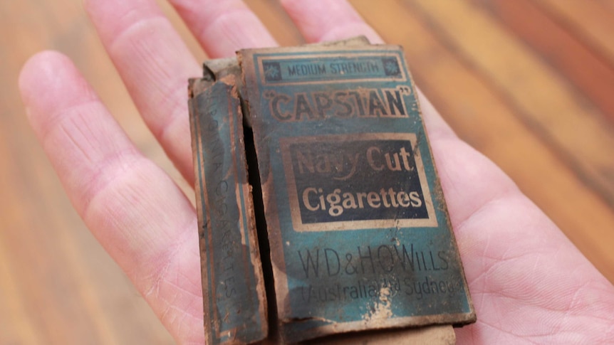 ancient cigarette 10 Oldest Brands That Still Exist Today 1900s Cig Tins perfect