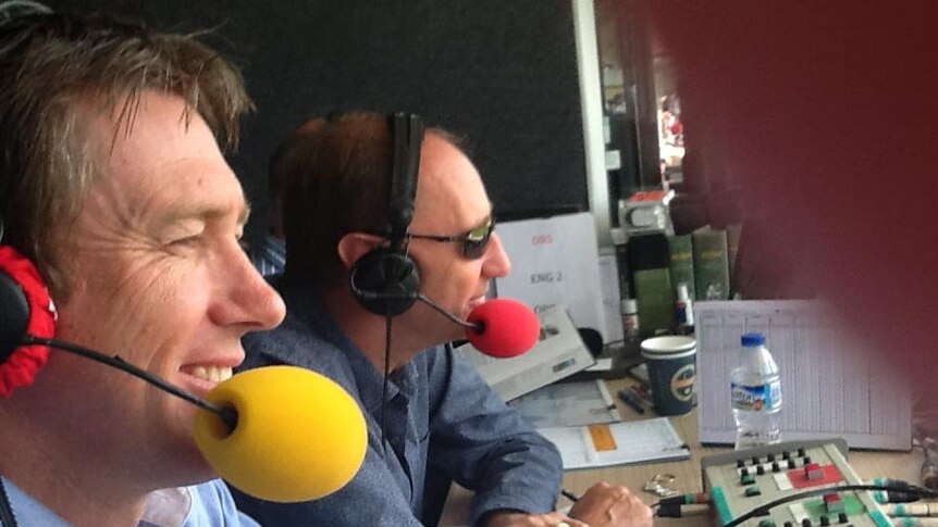 Glenn McGrath and Jonathan Agnew keep an eye on the Ashes action at Trent Bridge.