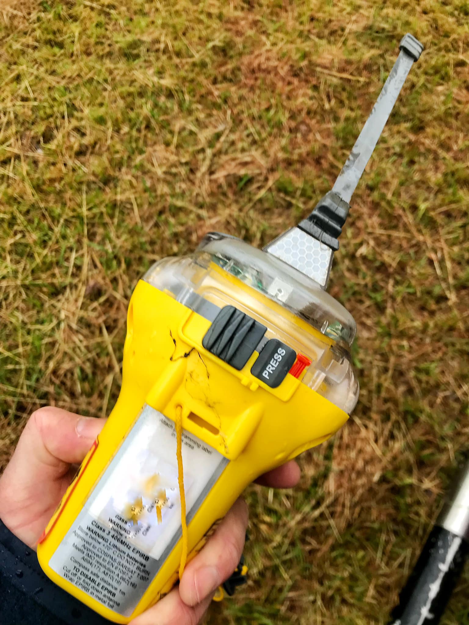 Two hikers located in Kosciuszko National Park overnight after