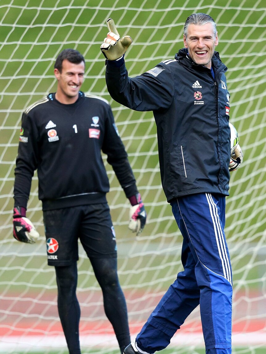 Zeljko Kalac at Sydney FC training