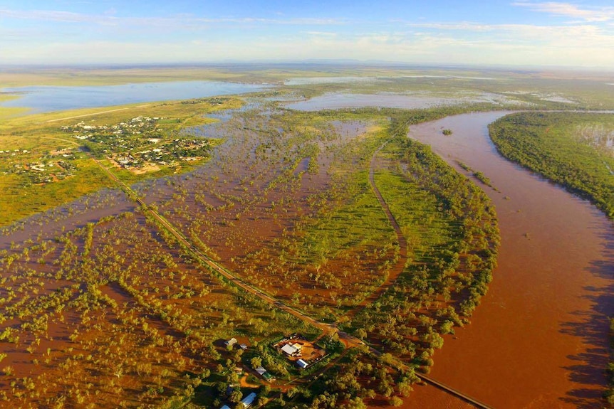 Fitzroy Crossing and the Fitzroy River in flood