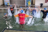 Aqua English swim safety class