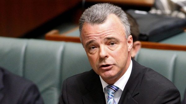 Brendan Nelson demanded Kevin Rudd reassure people who depend on the bonus payments. (File photo)