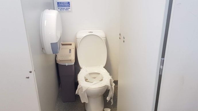 Dirty toilet in a southern Tasmanian school because cleaners on work ban for better pay, June 2019