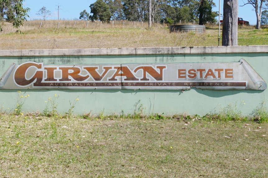 Girvan estate sign