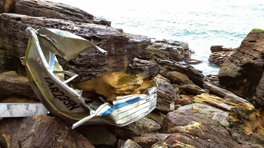 Gordon's Bay: boat crushed