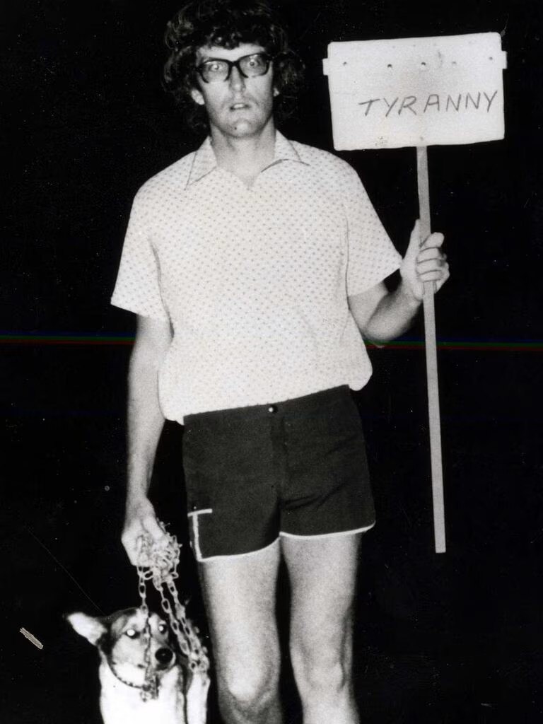 Dr Harry Akers with his dog, Jaffa, in Bundaberg on 1 April 1978