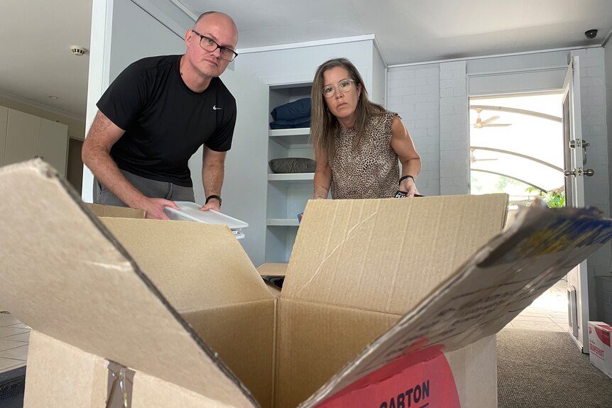 Gold Coast couple Jess and Jackie Morecroft pack up their house