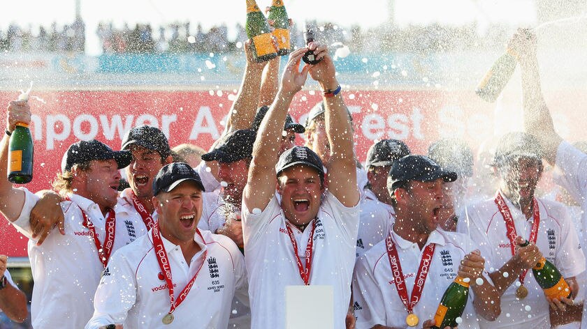 Andrew Strauss is determined to lift the Urn on Australian soil.