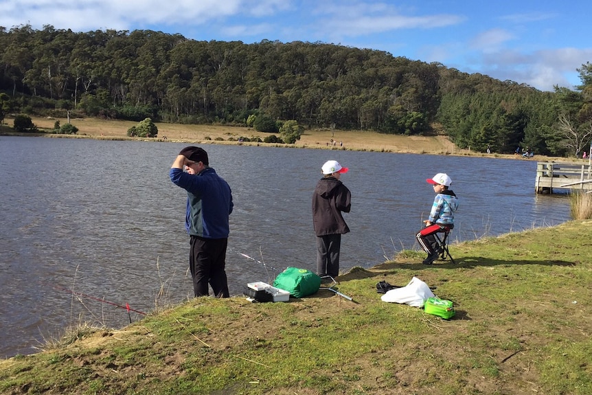 Children fishing.