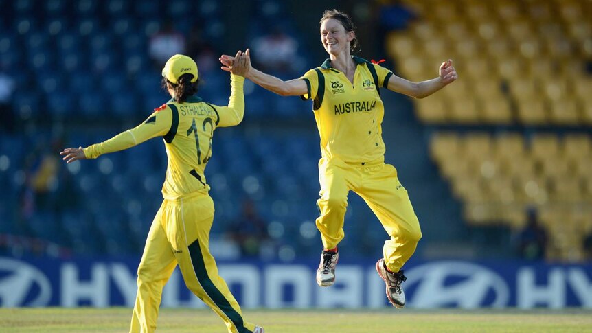 Julie Hunter took five wickets for the final-bound Aussies.