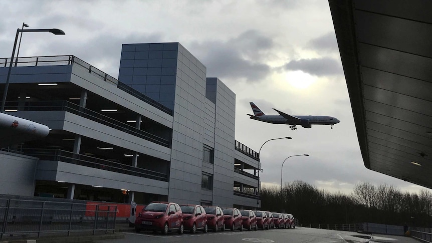 Plane flies in to reopened Gatwick Airport