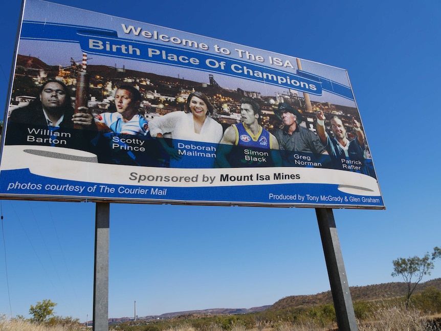welcome to Mount Isa sign on highway