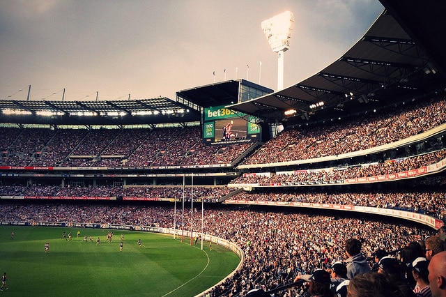 AFL at the MCG, crowd and field shot