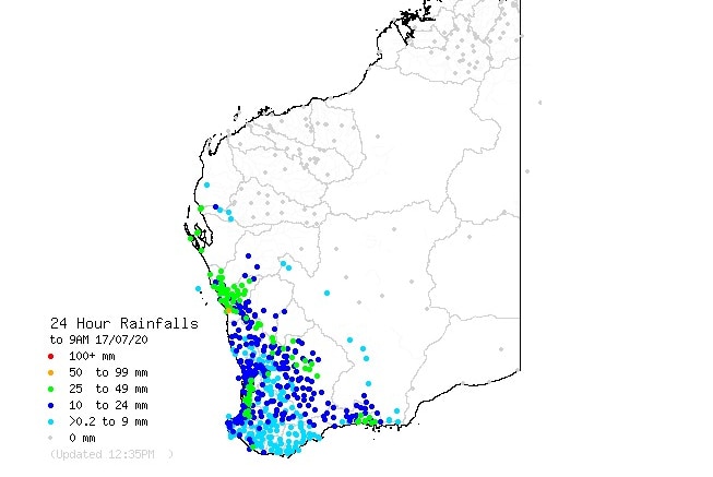 A white computer-generated map showing rainfall totals in different coloured dots across WA.