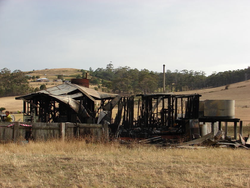 Fatal house fire - ABC News