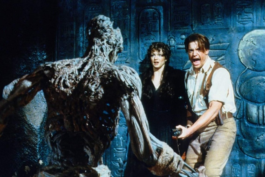 A scene from The Mummy (1999).
