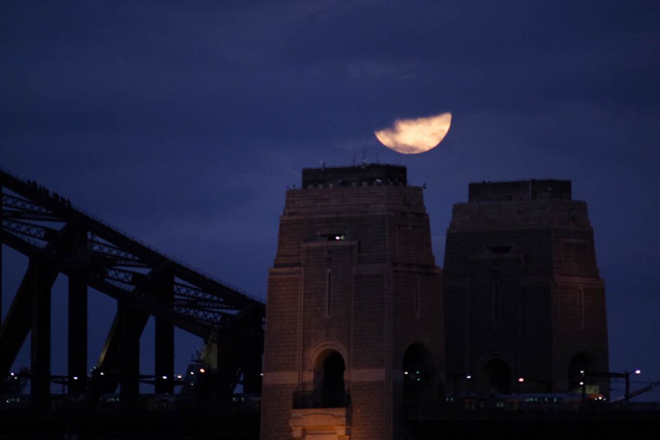 Sydney Harbour Bridge lunar eclipse