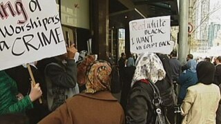 Egyptian Australians protest violence in Cairo