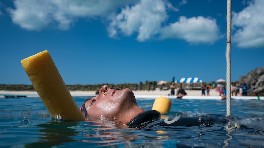 Free diver William Trubridge floats on the surface at the 2016 Vertical Blue competition in the Bahamas.