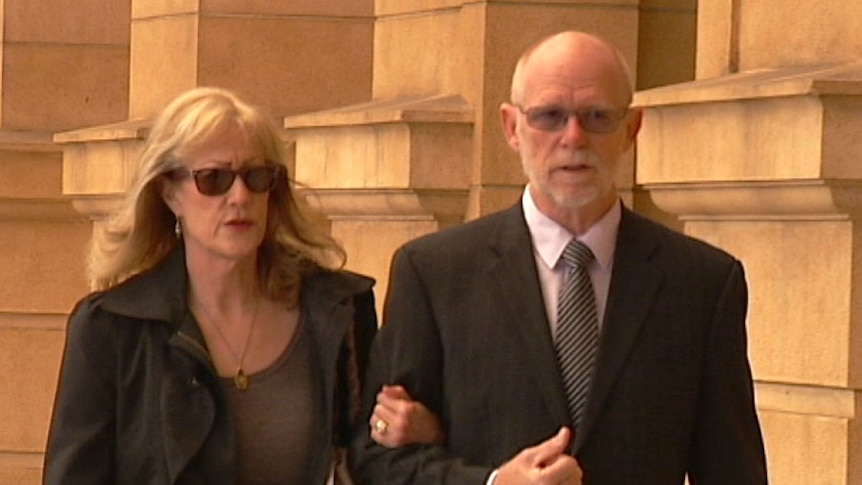 Constable Norman Hoy arrives at the Adelaide District  Court