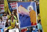 China refuses to hold talks with the Dalai Lama until he stops the anti-China protests in Tibet. (File photo)