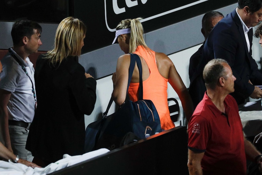 Maria Sharapova walks off in Rome