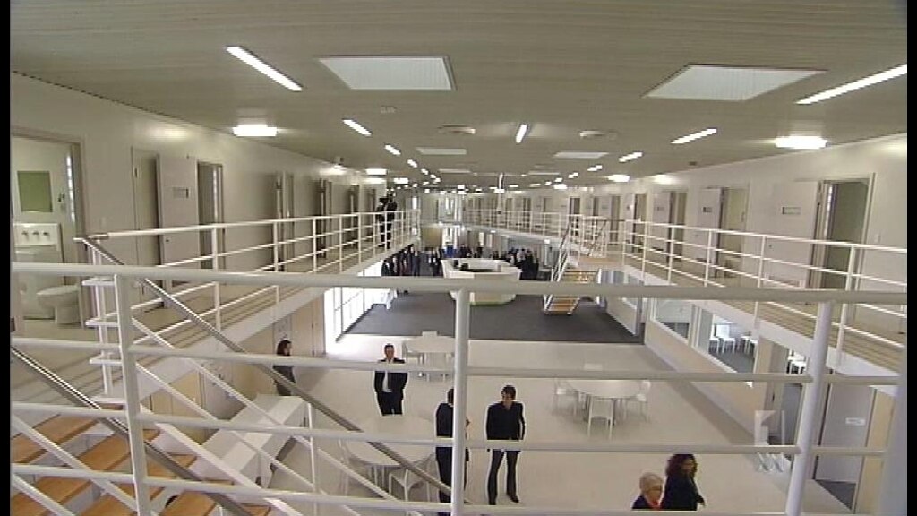 Serial killer questioned over alleged prison rape - ABC News