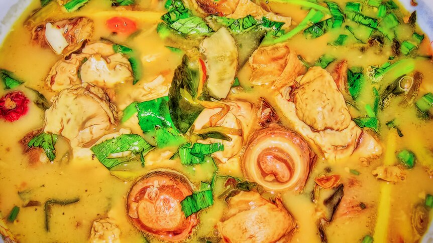 A yellow curry dish made from testicle of bull