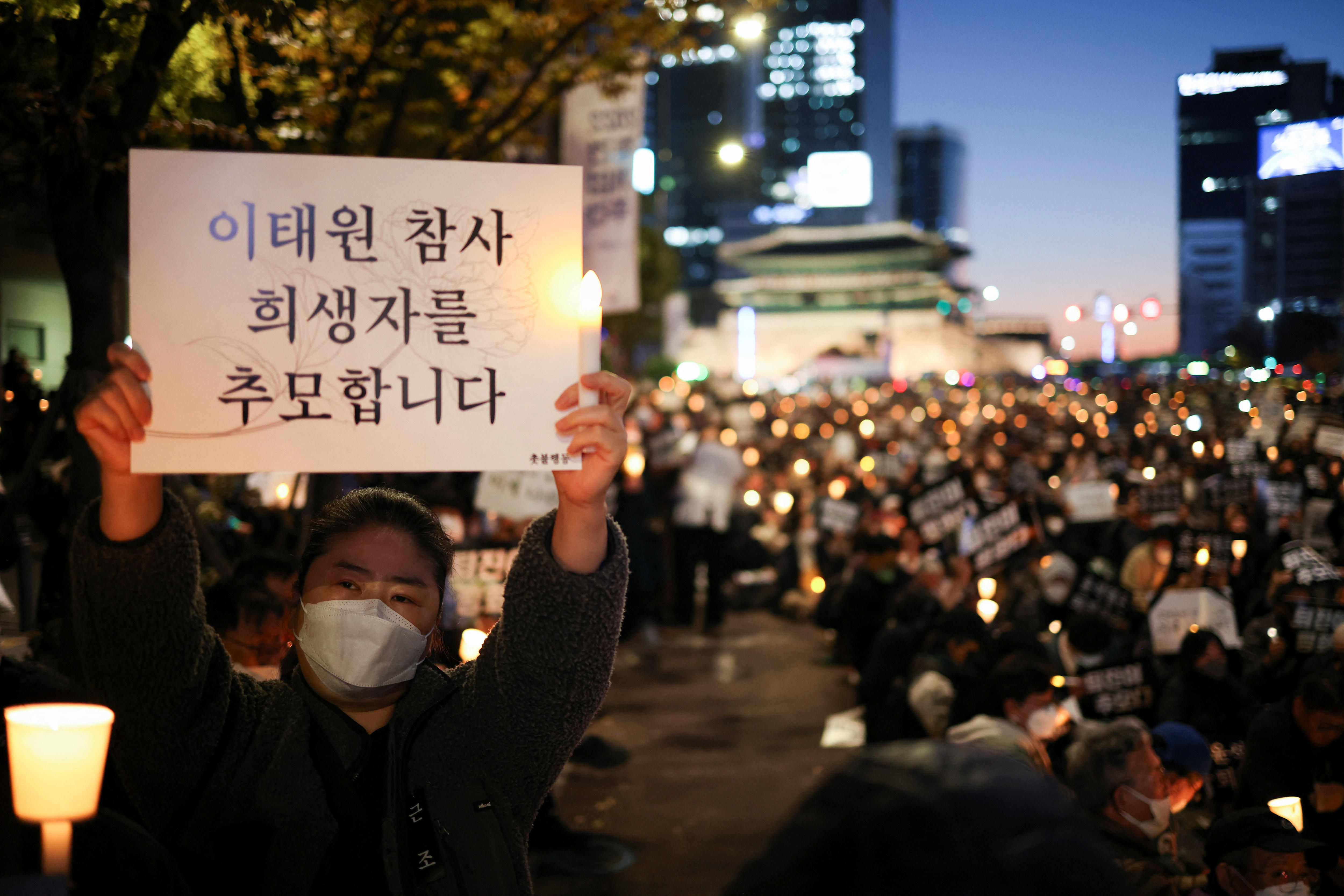 South Korean Police Recommend Officials Face Manslaughter Charges Over ...