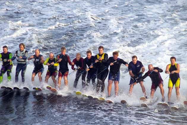 A group of water skiers setting a record.