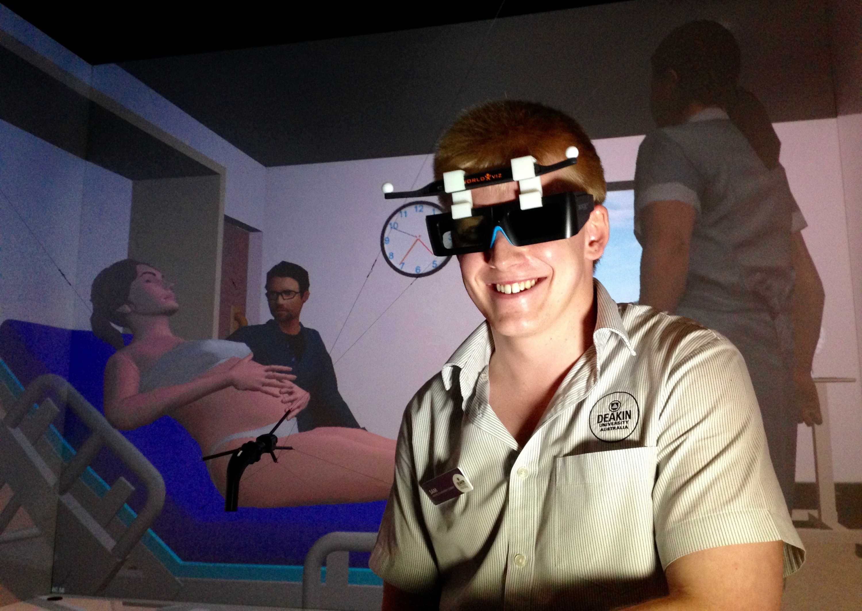 Geelong midwifery students learn from pregnant mannequins in virtual ...