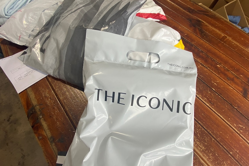 a plastic bag with the words 'the iconic' on it